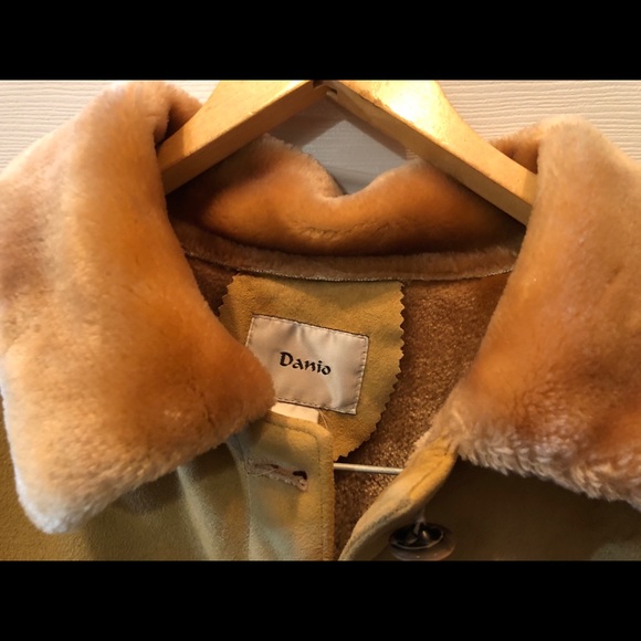 Beautiful Caramel Suede Jacket - Picture 3 of 5